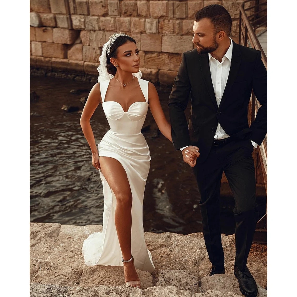 Sexy Square Wedding Dress Side Split Ruched Bridal Gowns Women Formal Party Gowns Robes De Mariee Brides Vestidos