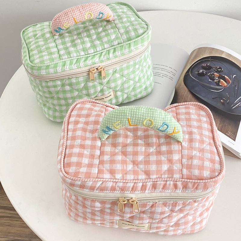 Cosmetic Bags Cases Portable women's toilet cover quilted cotton makeup bag women's zippered makeup bag 230406