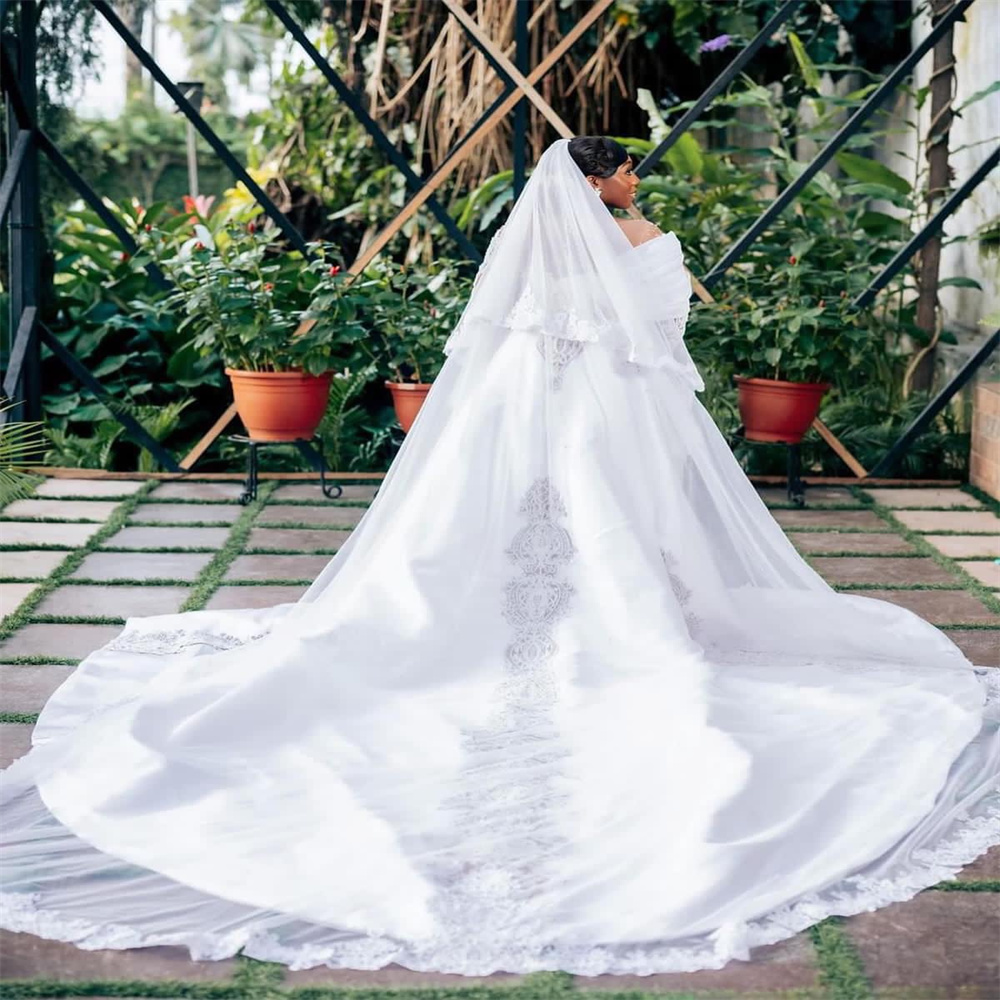 2023 Nov Arabic Aso Ebi Plus Size Lace Mermaid White Wedding Dress Beaded Detachable Train Bridal Gowns Dresses ZJ223