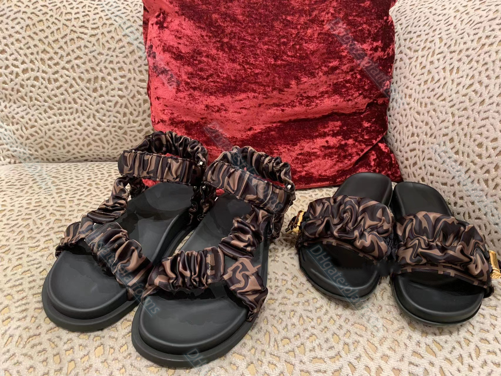 Women luxury slipper designers summer Girls beach womens slide sandal F Feel Brown satin slides gold stopper drawstring flat, #4
Women luxury slipper designers summer Girls beach womens slide sandal F Feel Brown satin slides gold stopper drawstring flat, #4