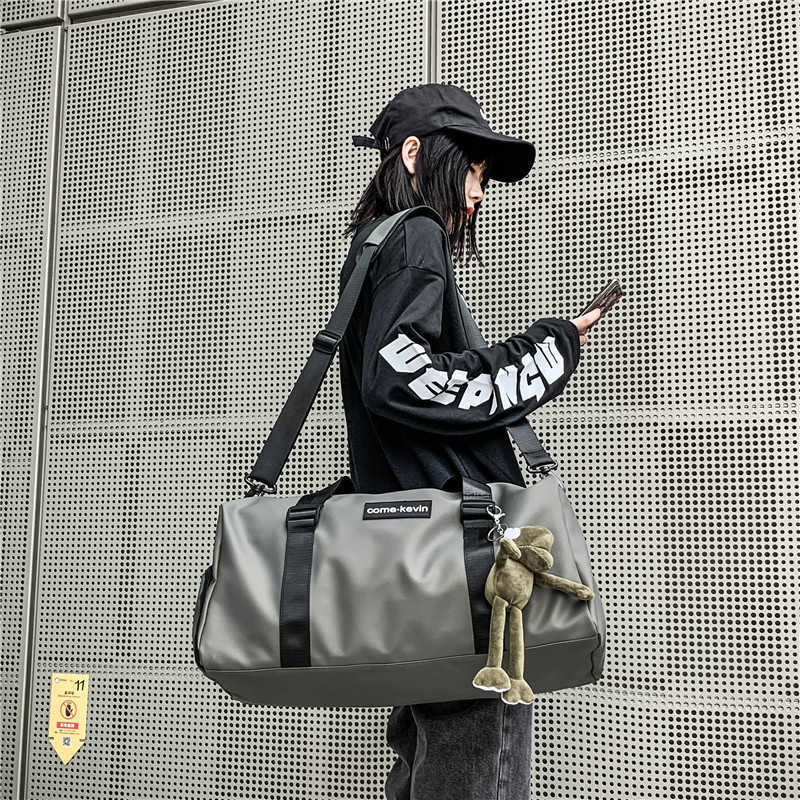 Duffel Bags Short Distance Travel Bag Business Large Capacity Hand Women s and Men s Luggage Sports Fitness 230406, Champagne without pendant
Duffel Bags Short Distance Travel Bag Business Large Capacity Hand Women s and Men s Luggage Sports Fitness 230406, Champagne without pendant