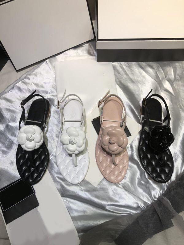 Women Flat Sandals Slippers Stylish Lambskin Camellia Flower Causal Thong Classic Slipper Designer Luxury Fashion Summer Outdoors Pool Beach Flat Flip Flops, Custom
Women Flat Sandals Slippers Stylish Lambskin Camellia Flower Causal Thong Classic Slipper Designer Luxury Fashion Summer Outdoors Pool Beach Flat Flip Flops, Custom