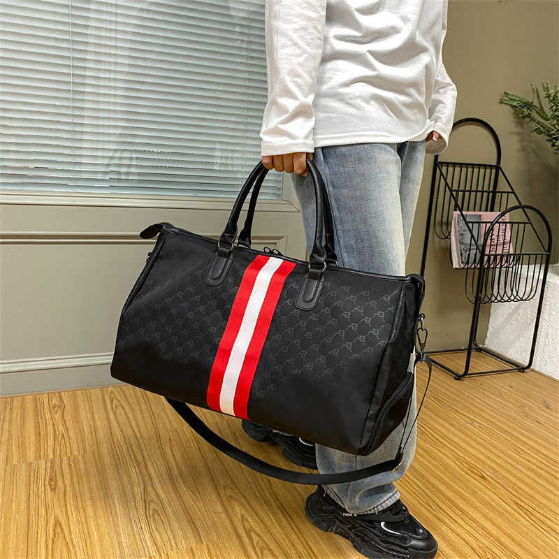 Duffel Bags Short Distance Men s Business Trip Travel Bag Large Capacity Storage Waiting for Delivery Luggage Children s Letter Sports and Fitness Bag 230406, Black bar
Duffel Bags Short Distance Men s Business Trip Travel Bag Large Capacity Storage Waiting for Delivery Luggage Children s Letter Sports and Fitness Bag 230406, Black bar