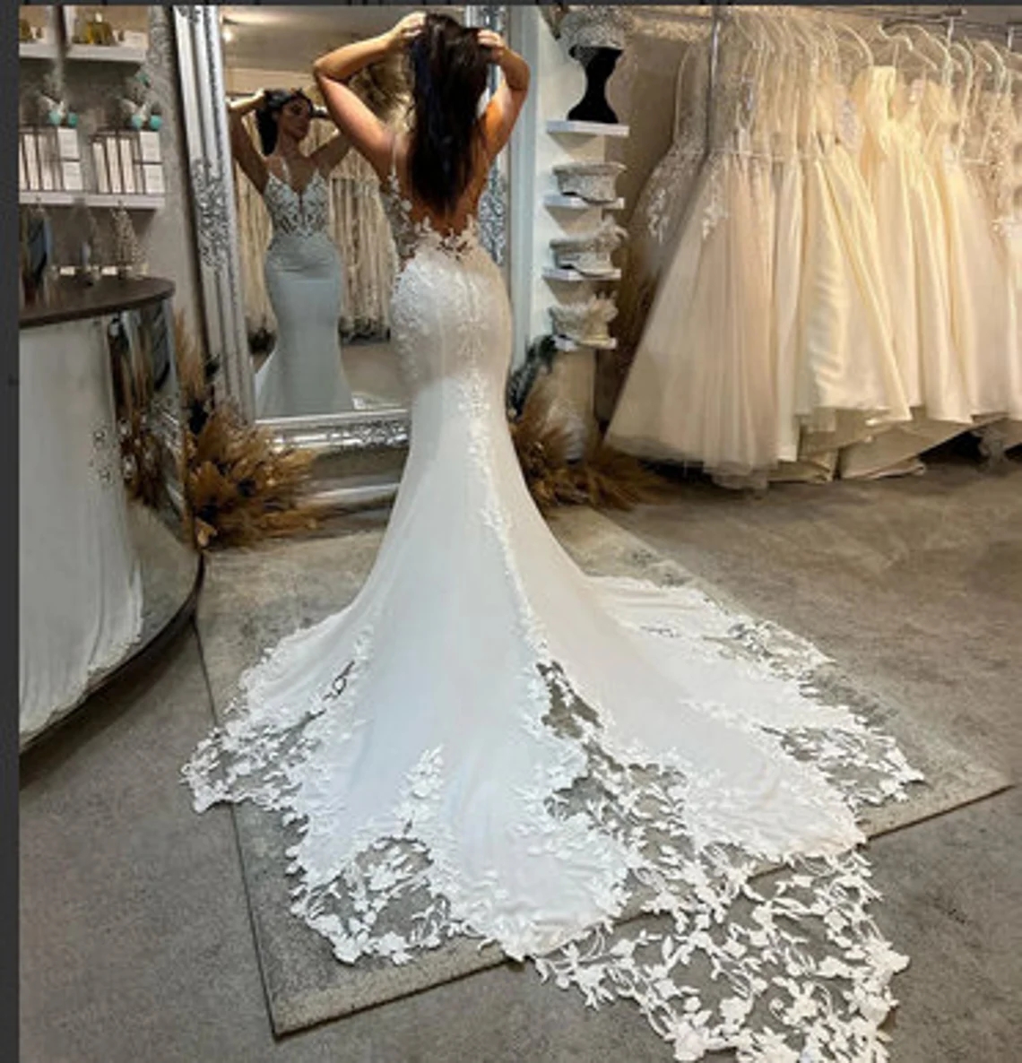 Exquisite Floral Wedding Dresses Spaghetti Straps Sweep Train Bridal Gowns Backless Zipper Vestido De Novia