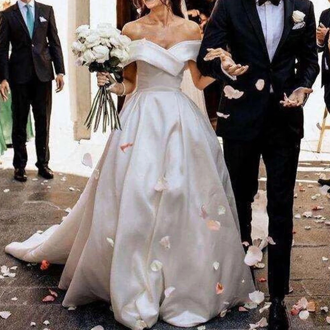 A Line Floral Wedding Dresses For Women Sweethearts Lace Detachable Train Button Bridal Gown