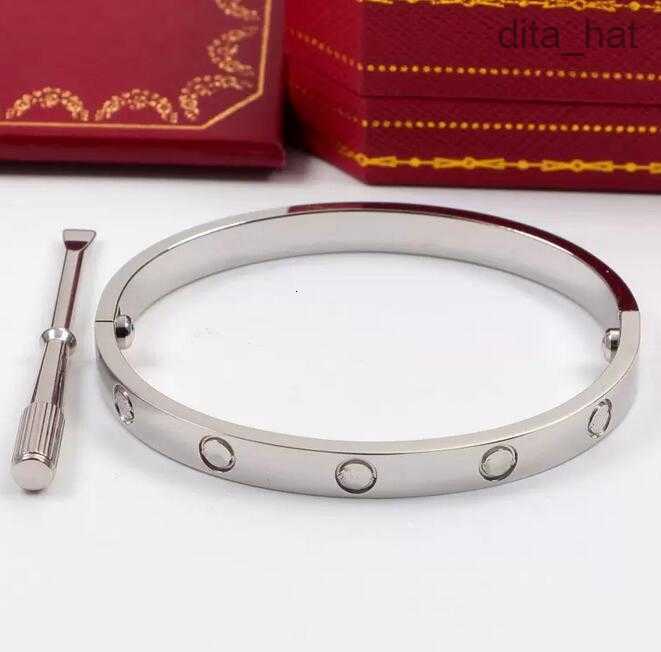 Hot Titanium Steel Love Bracelets silver rose gold bracelet Bangles Women Men Screw Screwdriver carter Bracelet Couple Jewelry with bag
Hot Titanium Steel Love Bracelets silver rose gold bracelet Bangles Women Men Screw Screwdriver carter Bracelet Couple Jewelry with bag