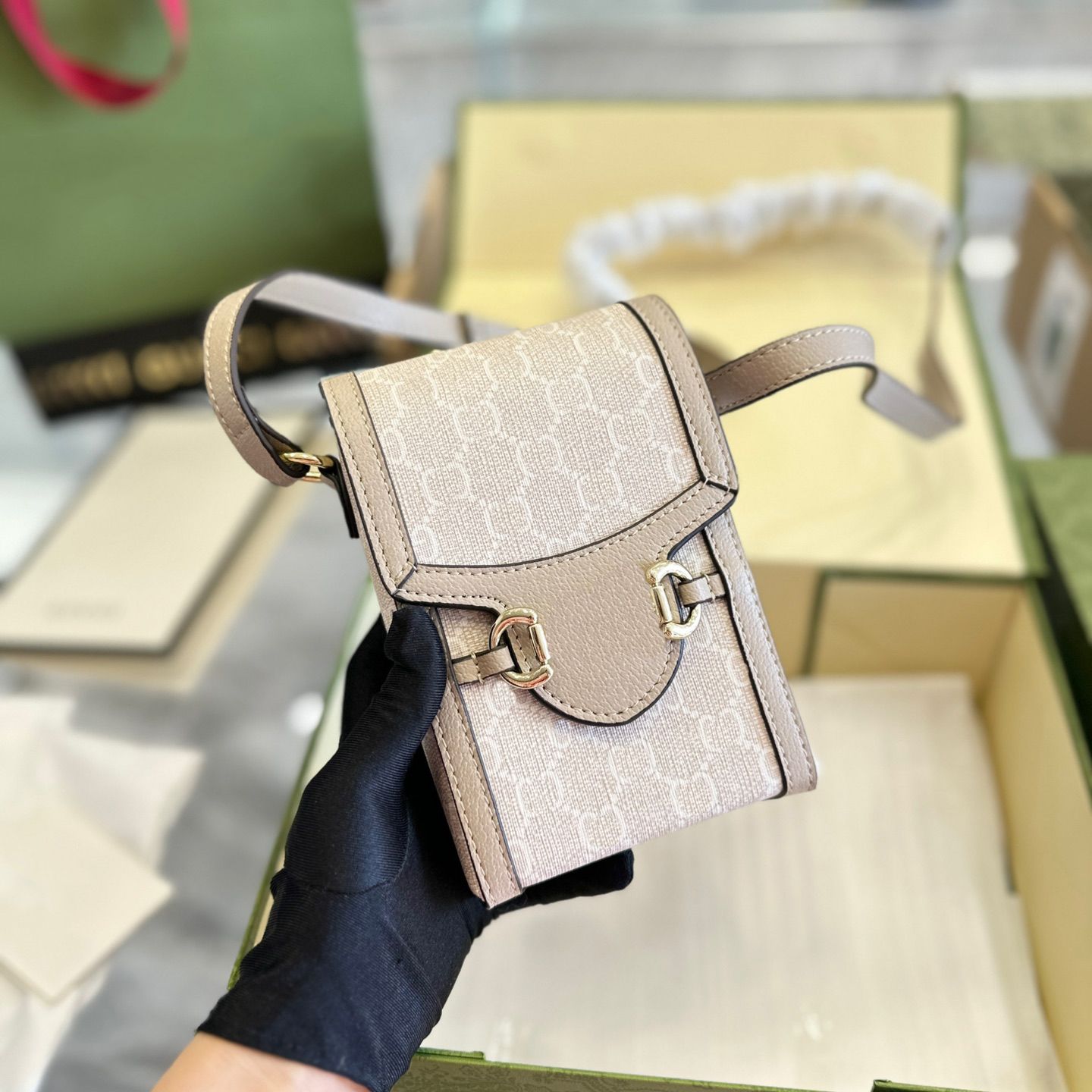 Women Bag Designer Bags Mini Tote bags Lady Shoulderbags Classic G Chainbags Fashion Tote Hasp Lady Luxury CrossBag Handbags Vintage Crossbags White bags
Women Bag Designer Bags Mini Tote bags Lady Shoulderbags Classic G Chainbags Fashion Tote Hasp Lady Luxury CrossBag Handbags Vintage Crossbags White bags