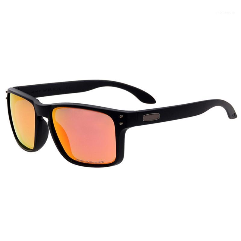 Sunglasses Men Polarized Unisex Women Vintage Retro Fashion Sun Glasses UV400 Eyewear Cool Driving Masculino
Sunglasses Men Polarized Unisex Women Vintage Retro Fashion Sun Glasses UV400 Eyewear Cool Driving Masculino