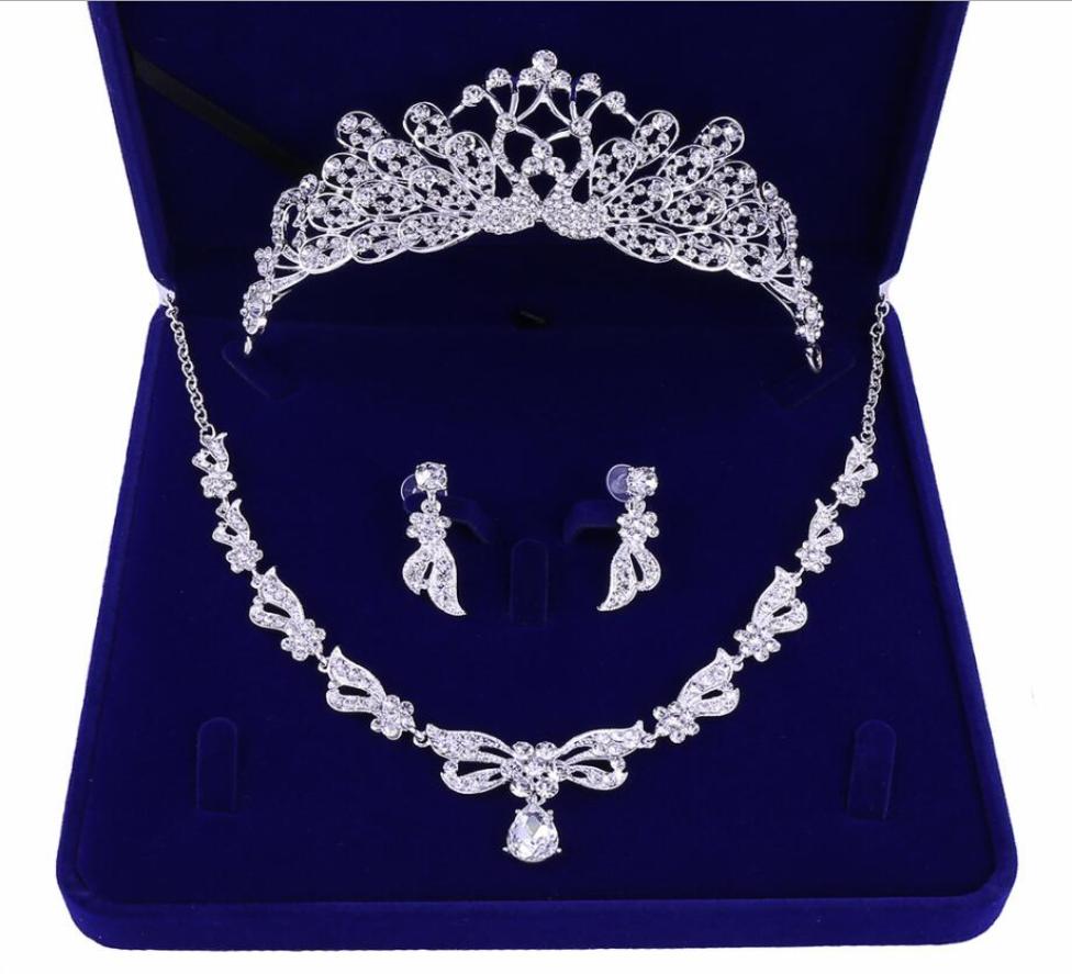 Romantic Beaded Crystal Three Pieces Bridal Jewelry sets Bride Necklace Earring Crown Hair Tiaras Wedding Party Accessories Cheap