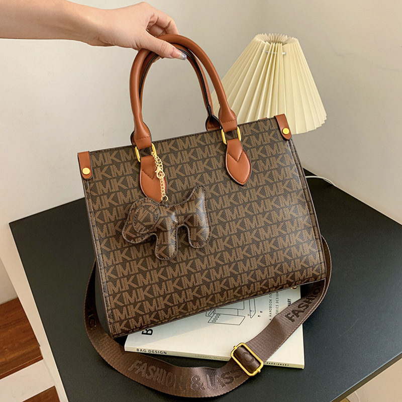 Fshion michael purse Luxury Women Shoulder Bags Designer Backpack Crossbody Shoulder Purses Handbag Women Clutch Travel tote Bag, Beige
Fshion michael purse Luxury Women Shoulder Bags Designer Backpack Crossbody Shoulder Purses Handbag Women Clutch Travel tote Bag, Beige