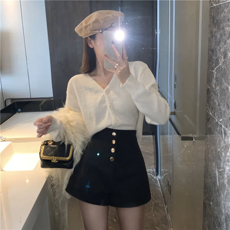Women's Shorts Women's Shorts Korean Elegant Button Autumn Basic Solid High Waist Full Matching Shorts Casual Women's Vintage Wide Leg 