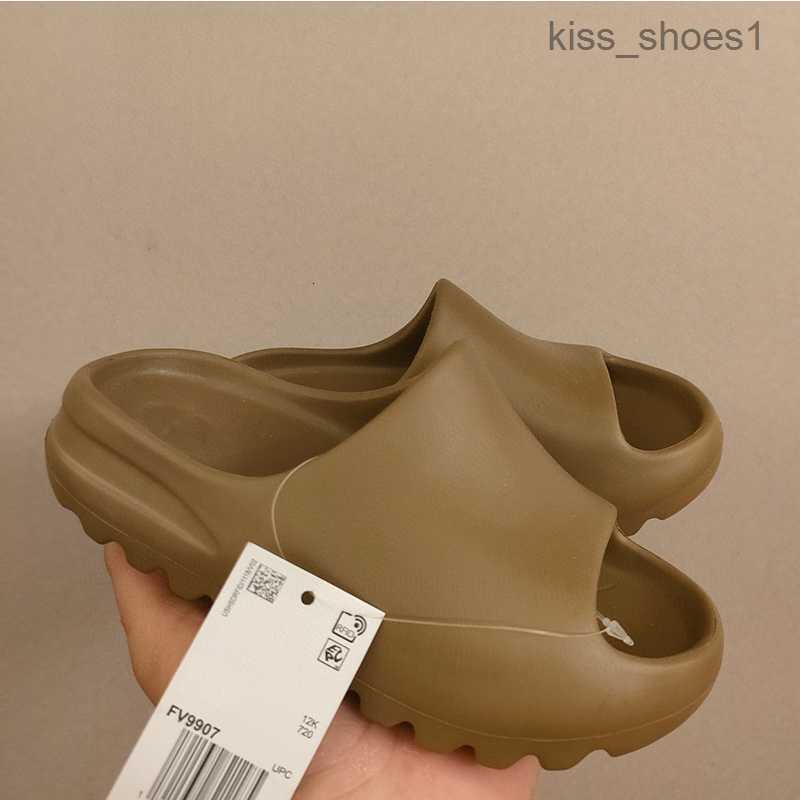 1kids shoes happy feet slippers children Slides foam slippers boy gril Beach Sandals shoe Toddler christmas Runner Black White Green Summer slipper 26-35
1kids shoes happy feet slippers children Slides foam slippers boy gril Beach Sandals shoe Toddler christmas Runner Black White Green Summer slipper 26-35
