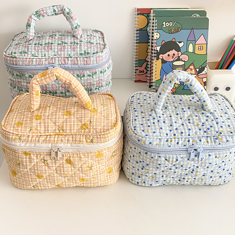Cosmetic Bags Cases Portable women's toilet cover quilted cotton makeup bag women's zippered makeup bag 230406