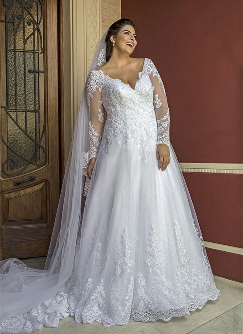 Elegant White Long Sleeves Wedding Dresses Lace Appliques A Line Bridal Gowns Sexy Open Back Buttons Court Train Plus Size Bridal Gowns Custom Made