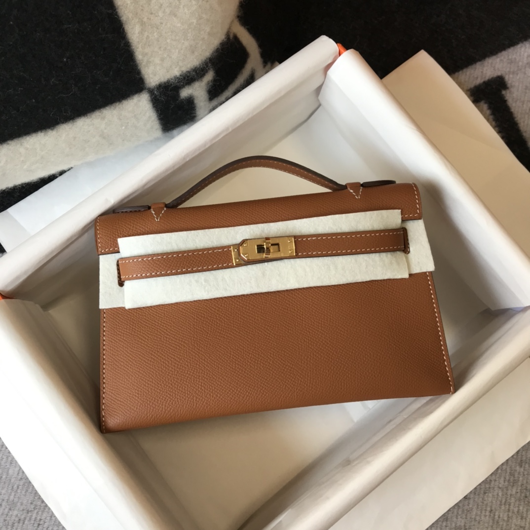 luxury brand handbags mini tote bag 22cm epson A generation clutch designer women Purse crossbody handbags Multi Pochette wallet fashion leather shoulder bags, Green
luxury brand handbags mini tote bag 22cm epson A generation clutch designer women Purse crossbody handbags Multi Pochette wallet fashion leather shoulder bags, Green