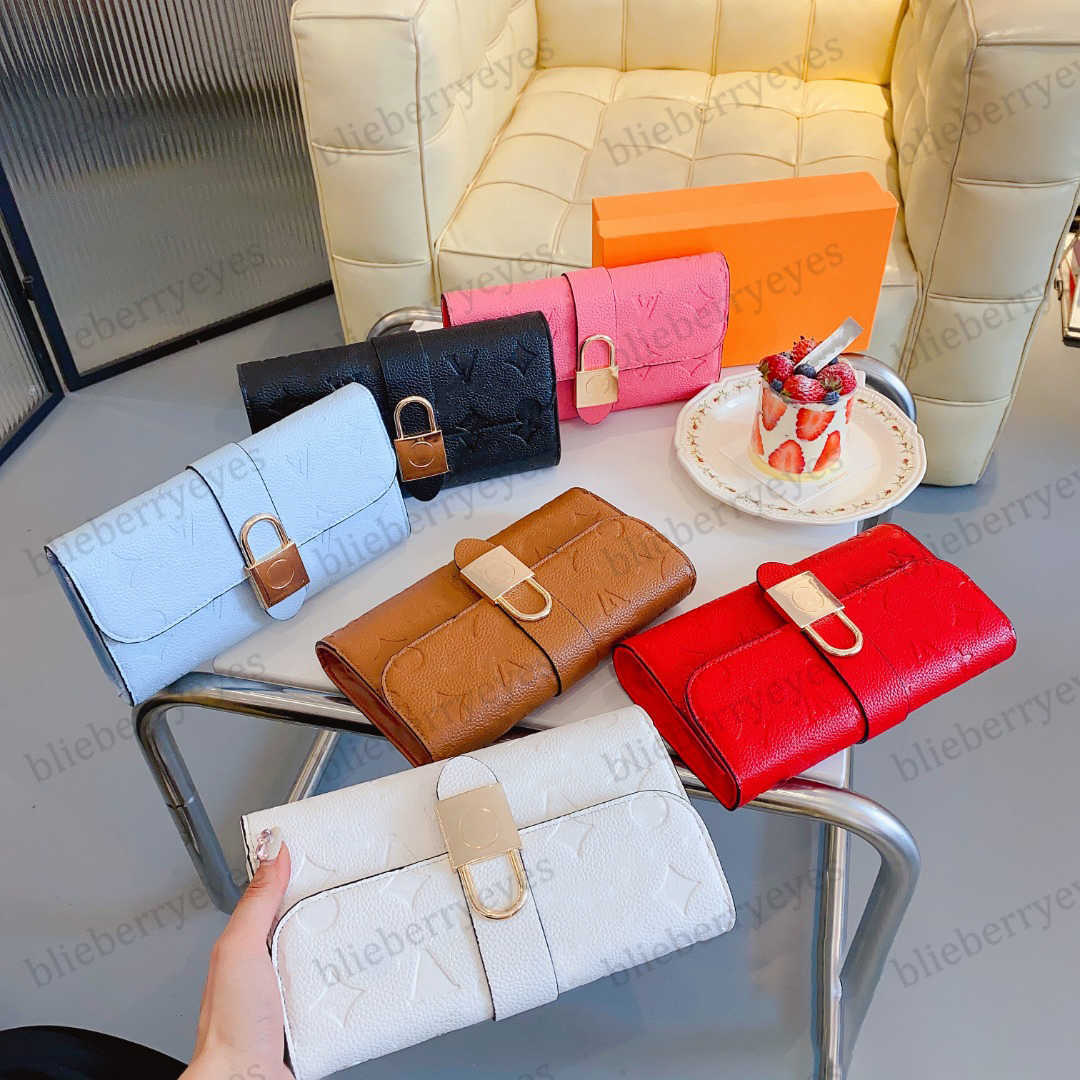 Designers Womens Messenger Bag Fashion Luxurys Bags Men Bag Mens Shoulder Lady Purse Handbags Crossbody Bags W230407
Designers Womens Messenger Bag Fashion Luxurys Bags Men Bag Mens Shoulder Lady Purse Handbags Crossbody Bags W230407