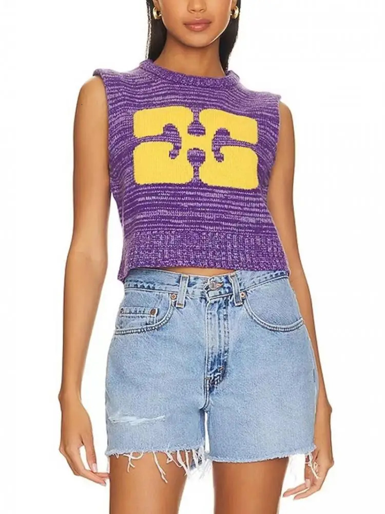 Women s Sweaters Fashion Ladies Round Neck Sleeveless Knit Tank Top 2023 Yellow Print Purple Short Vest Summer Versatile 231107