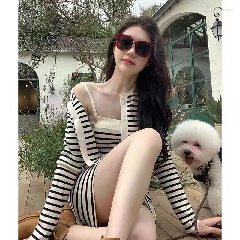 Work Dresses 2023 Early Autumn Fashion Temperament Striped Halter Dress Knitted Cardigan Jacket Short Tops Two-piece Set, Two piees
Work Dresses 2023 Early Autumn Fashion Temperament Striped Halter Dress Knitted Cardigan Jacket Short Tops Two-piece Set, Two piees