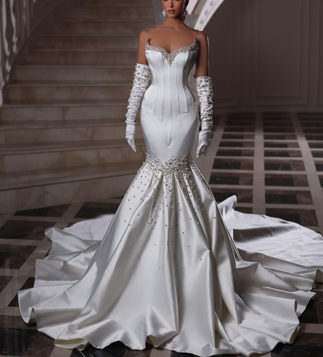 Elegant Mermaid Wedding Dresses Long Sleeves V Neck Appliques Sequins Beaded Ruffles Diamonds Trumpet Train Floor Length Bridal Gowns Custom Made abit