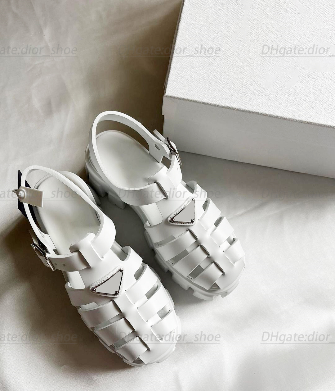 2023 new slipper women designer luxury man rubber flatform slides Foam shoes classic blak wthie sandal Summer Outdoor Beach slippers with box, #2 white
2023 new slipper women designer luxury man rubber flatform slides Foam shoes classic blak wthie sandal Summer Outdoor Beach slippers with box, #2 white