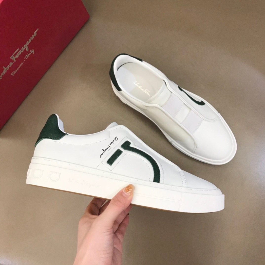 Cloud White Supply Running shoes West shoe Men Women Black Comfortable casual outdoor shoe Sneaker 010 Ferragamo
Cloud White Supply Running shoes West shoe Men Women Black Comfortable casual outdoor shoe Sneaker 010 Ferragamo