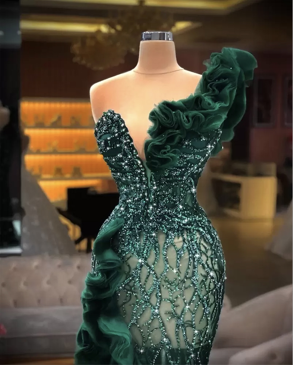 Luxury Evening Dresses Fashion Design Side Split Ruffles Tulle Mermaid Prom Dress Glitter Sequins Beads Custom Made Chic Formal Party Gowns