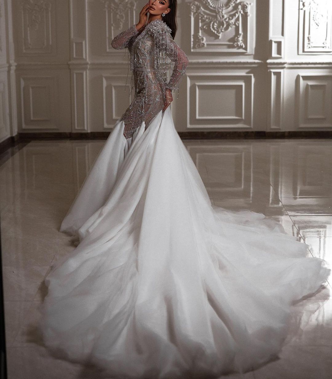 Sexy Mermaid Wedding Dresses Long Sleeves V Neck Appliques Sequins Beaded Ruffles Diamonds Lace Train Hollow Floor Length Bridal Gowns Custom Made abi