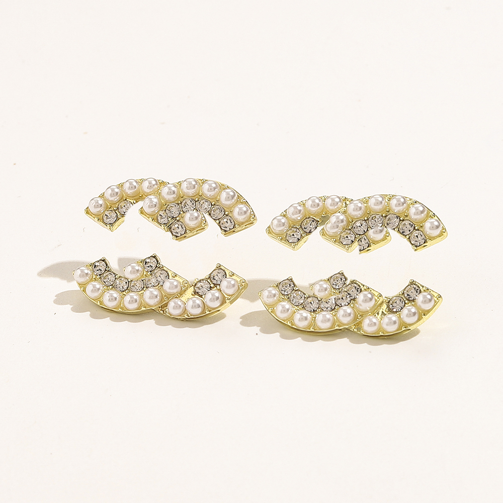 Designer Diamond Earrings Charm Women Gift Gold and Pearl Earrings Spring Love Jewelry Romantic Charm Stainless Steel White Earrings Family Couple Gift ZG1289
Designer Diamond Earrings Charm Women Gift Gold and Pearl Earrings Spring Love Jewelry Romantic Charm Stainless Steel White Earrings Family Couple Gift ZG1289