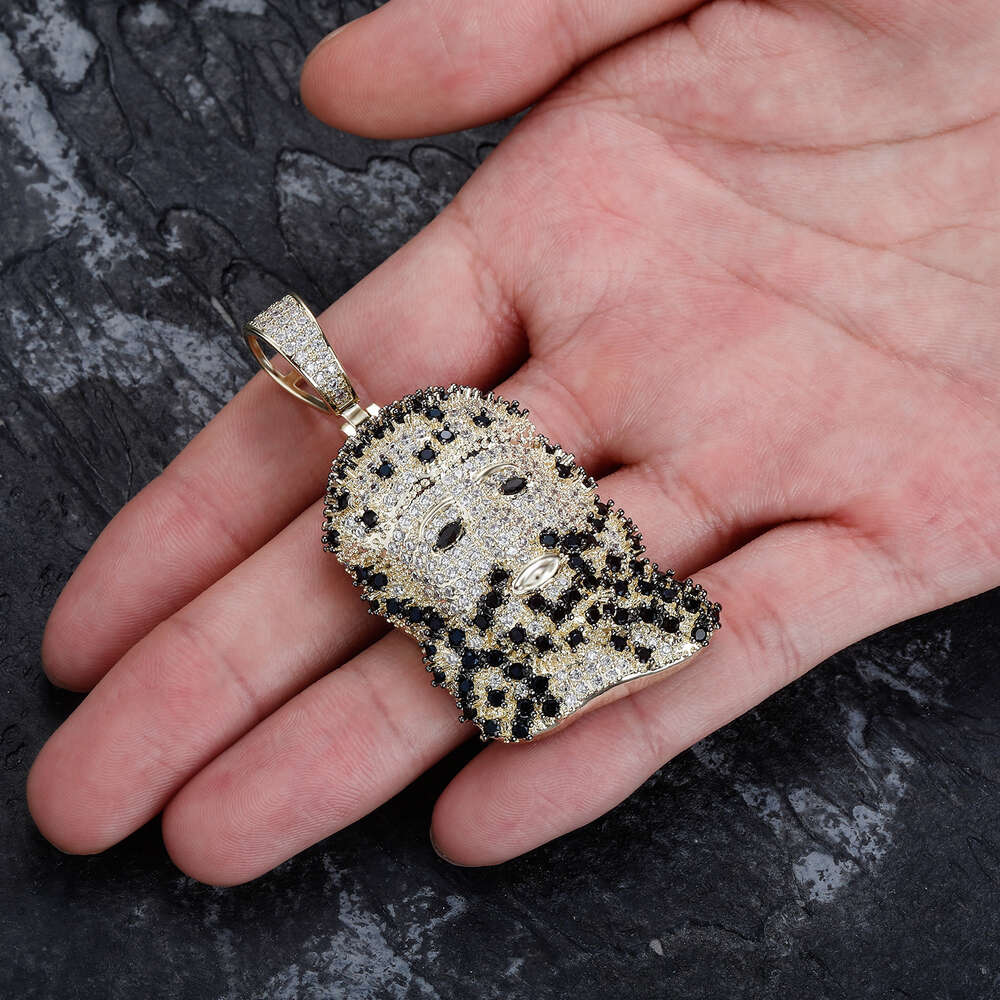 New Hip-hop Jesus Portrait Pendant Necklace Jewelry With Micro Inlaid Cubic Zirconia Religious Head Necklaces For Men And Women Cz Stone Fashion Bling