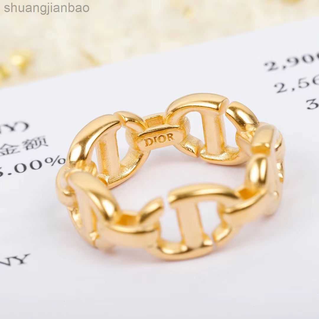 Luxury Herms ring online store S925 hollow out sterling silver D AR Pig Nose Ring Female INS Style Gold Opening Classic Star Have
Luxury Herms ring online store S925 hollow out sterling silver D AR Pig Nose Ring Female INS Style Gold Opening Classic Star Have