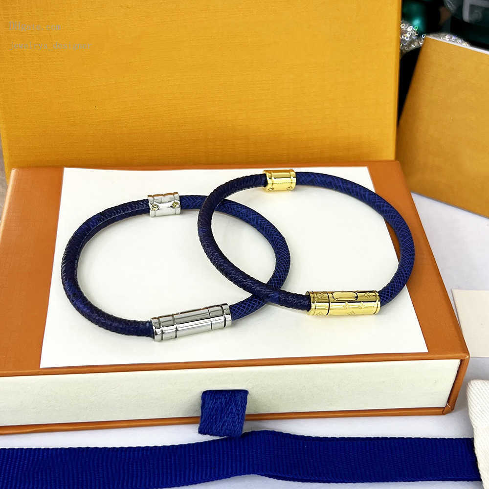 Designer Bracelets LW SPLIT personalised bangle Sheepskin couple for man designer for woman classic style Vintage official reproductions T0P quality anniversary
Designer Bracelets LW SPLIT personalised bangle Sheepskin couple for man designer for woman classic style Vintage official reproductions T0P quality anniversary