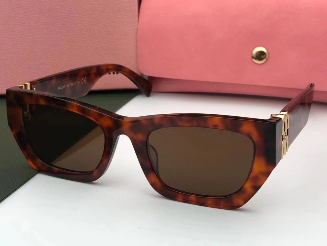 Men Sunglasses For Women Latest Selling Fashion Sun Glasses Mens Sunglass Gafas De Sol Glass UV400 Lens With Random Matching Box 09WS
