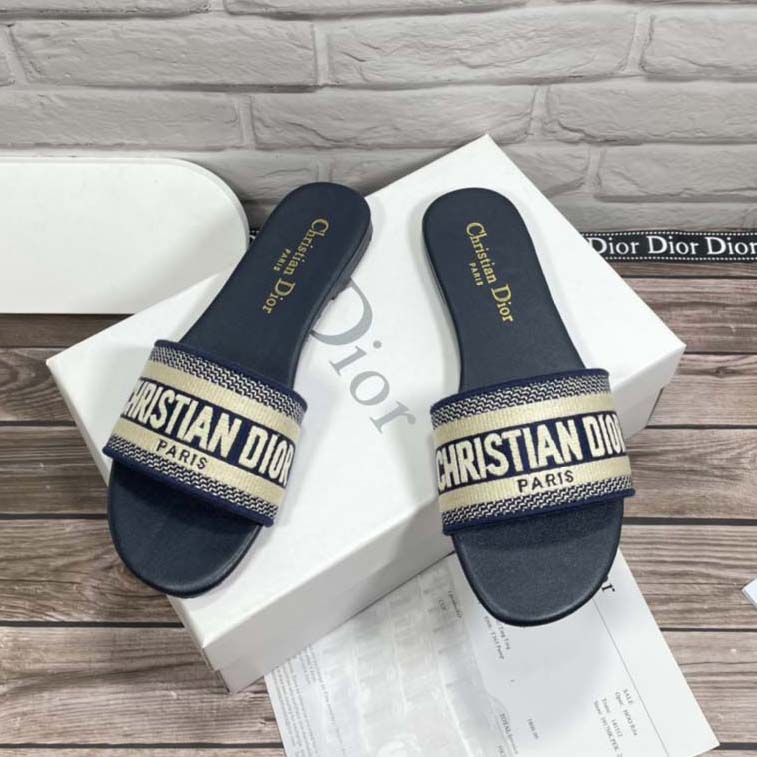 2023 new sandals slippers fashion Roman non-slip casual sandals women's beach slippers outside wear everything, #1
2023 new sandals slippers fashion Roman non-slip casual sandals women's beach slippers outside wear everything, #1
