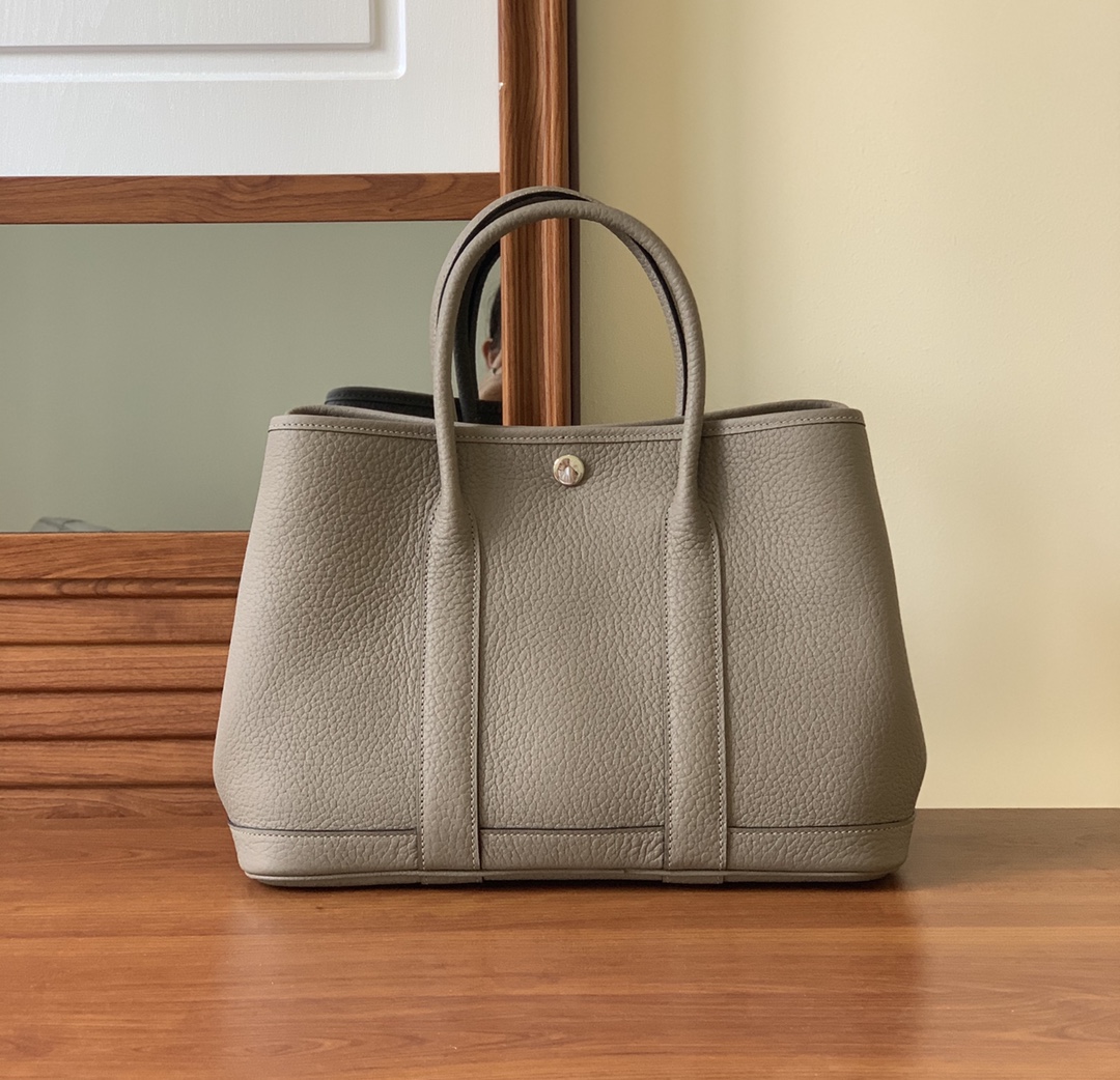10A luxurious bag Top women's handbag garden party bag designers bags totes large size crossbody purse cowhide learther production, Orange
10A luxurious bag Top women's handbag garden party bag designers bags totes large size crossbody purse cowhide learther production, Orange