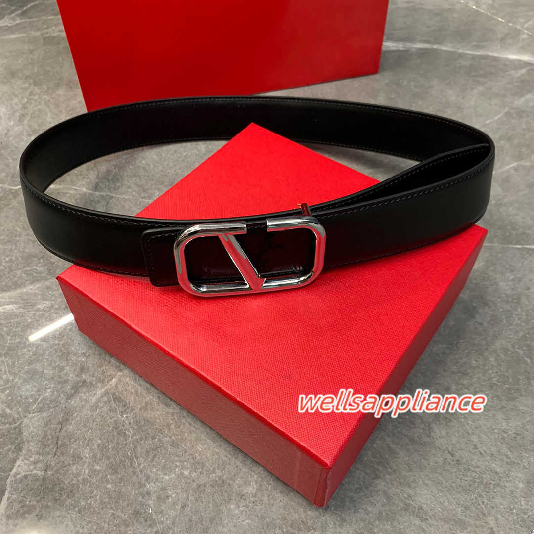 Luxurys Women Belts Designers Belt Fashion Leisure Gold Silver Buckle For Men's Waistband 5 styles High Quality good pretty VV, Brown golden
Luxurys Women Belts Designers Belt Fashion Leisure Gold Silver Buckle For Men's Waistband 5 styles High Quality good pretty VV, Brown golden