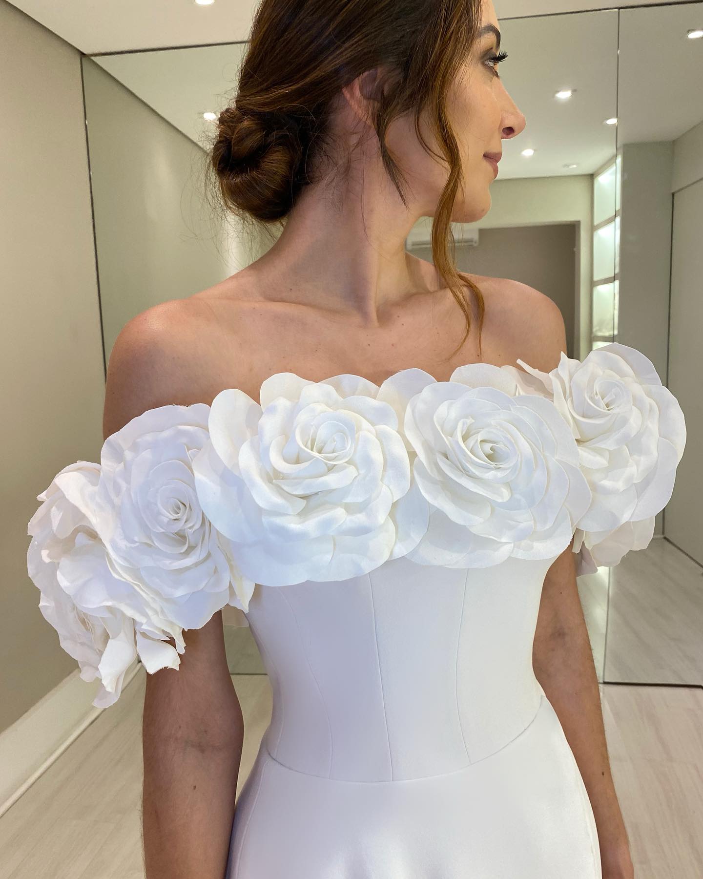 Stunning Side Split Wedding Dresses Off The Shoulder Neckline Bridal Gowns With Hand Made Flowers A Line Satin Vestido De Novia