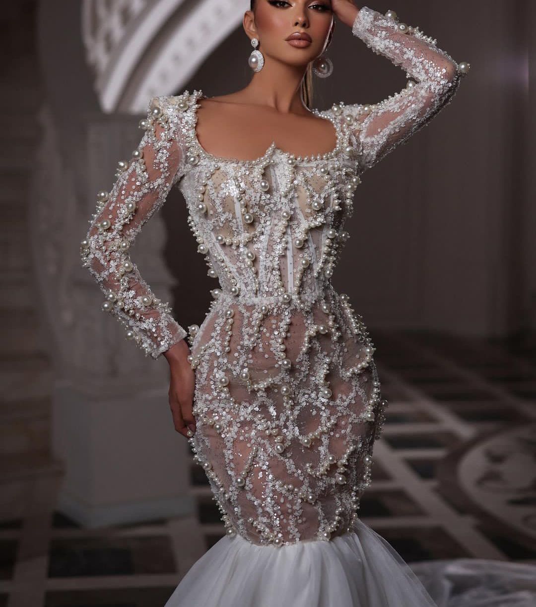 Exquisite Mermaid Wedding Dresses Long Sleeves V Neck Appliques Sequins Ruffles Diamonds Pearls Lace Train Floor Length Bridal Gowns Custom Made abiti