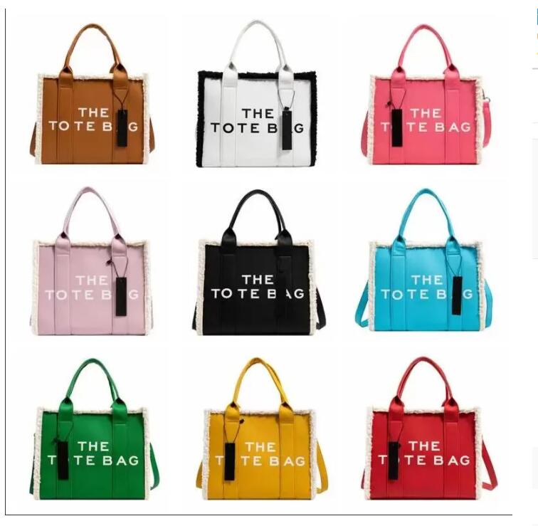 Classic pull closure the marc leather BUCKET bag Womens men handbag original Luxury tote Drawstring shoulder hot fashion Designer buckets
Classic pull closure the marc leather BUCKET bag Womens men handbag original Luxury tote Drawstring shoulder hot fashion Designer buckets