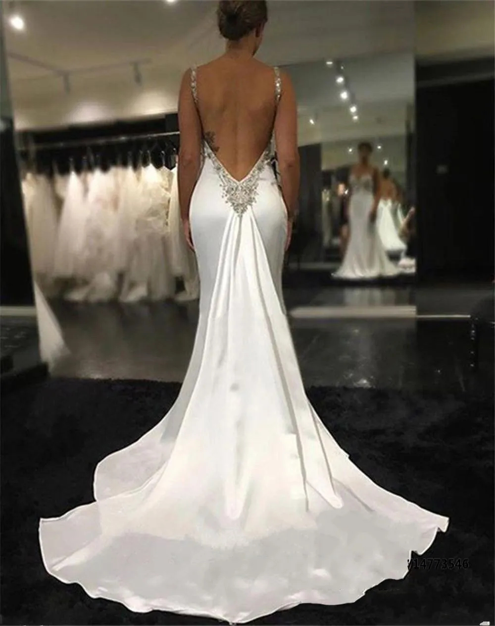 Sexy Backless Mermaid Wedding Dresses Crystals Beaded Sweetheart Spaghetti Straps Long Satin Bridal Gowns Charming Bride Second Reception Dress
