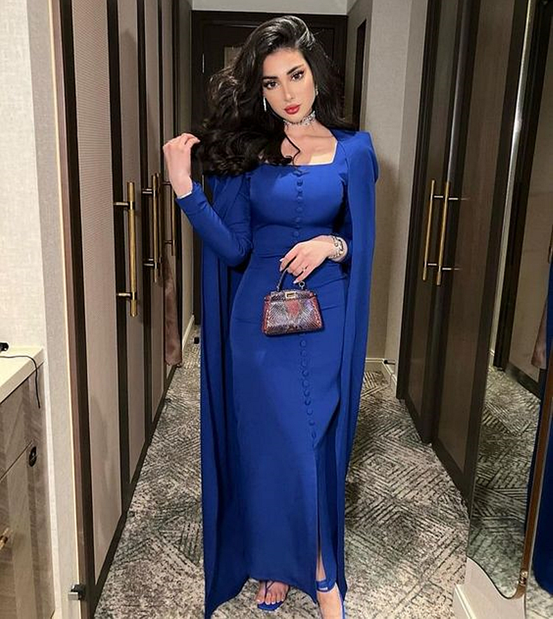 Elegant Royal Blue Sheath Evening Dresses With Cape Long Sleeves Square Neck Front Split Simple Prom Dress Covered Button 2024 Dubai Women Formal Occa
