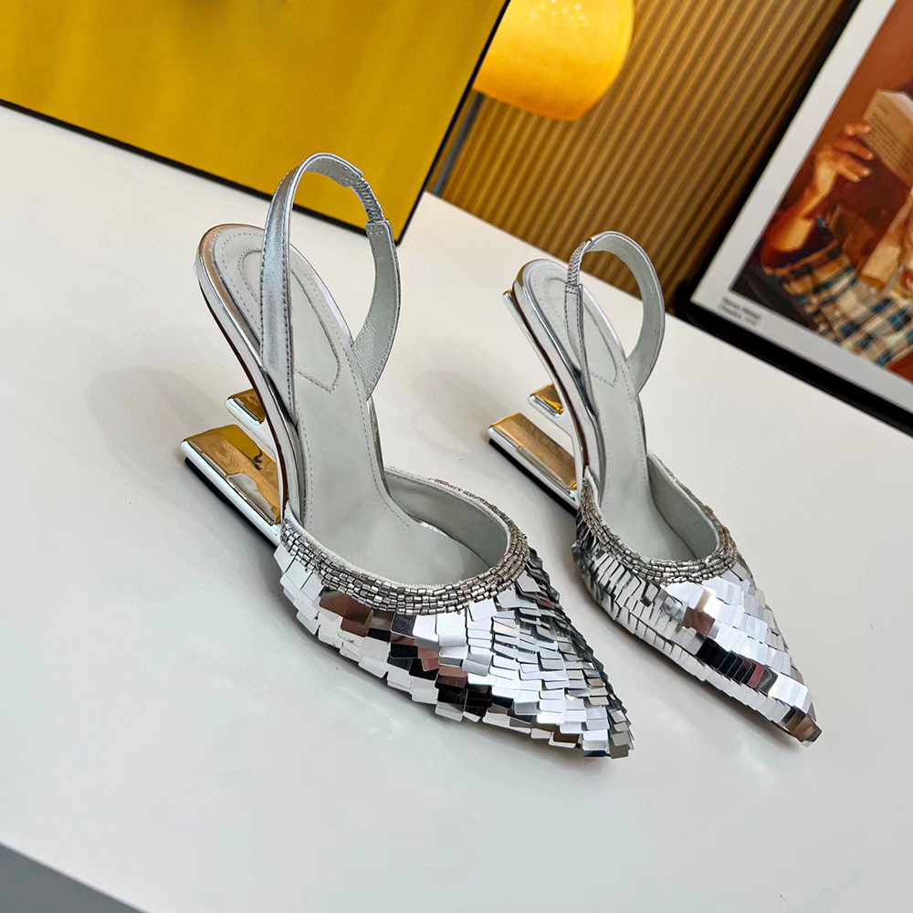 Silver glitter pumps Bridal shoes stiletto Heels buckle Slingbacks Heels sandals women Luxury Designers Dress shoe Evening party wedding heeled factory footwear, Green
Silver glitter pumps Bridal shoes stiletto Heels buckle Slingbacks Heels sandals women Luxury Designers Dress shoe Evening party wedding heeled factory footwear, Green