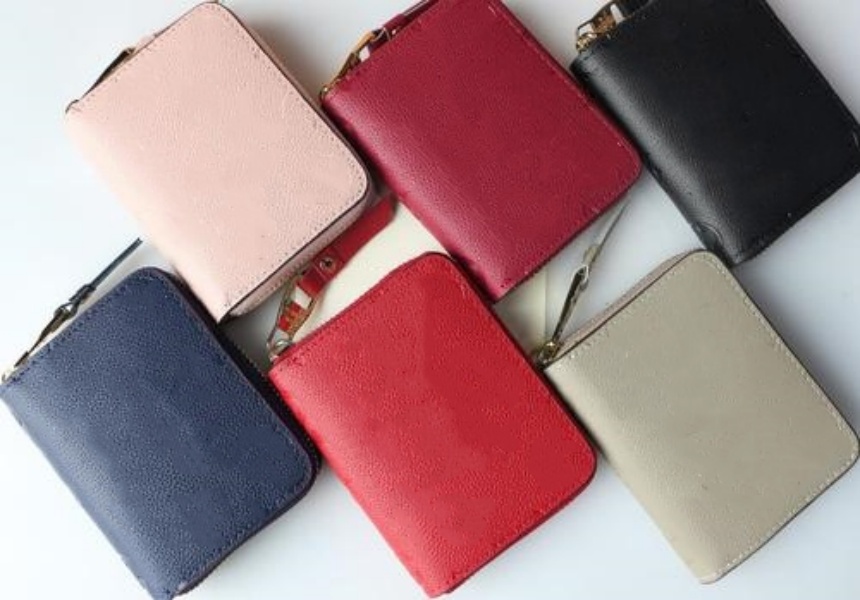 Fashion Designed Luxury Bags Shiny Patent Leather Wallet Card Purse Bag Embossed Women's Coin Bags with Box