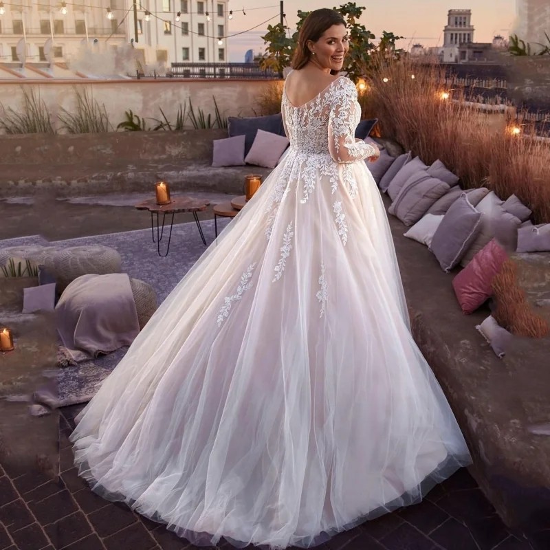 Elegant V-Neck Wedding Dress 2024 Plus Size Lace Long Sleeve Women White Open Back Tulle Bridal Gown Sweep Train Vestidos De Novia