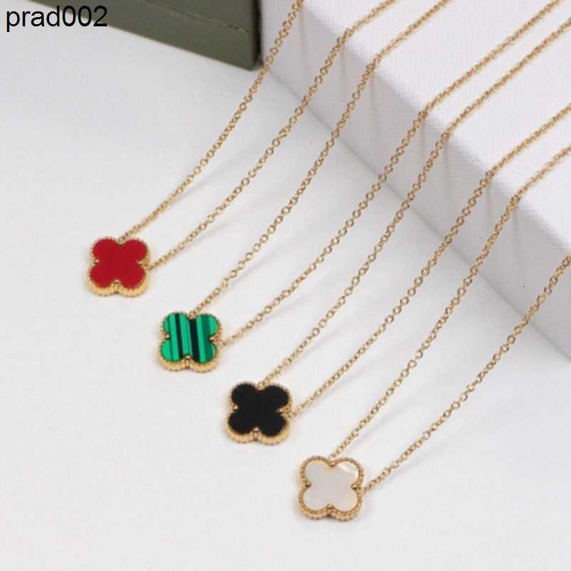Bangle Womens Luxury Designer Necklace Fashion Flowers Four-leaf Clover Cleef Pendant Necklace 14K Gold Necklaces Jewelry
Bangle Womens Luxury Designer Necklace Fashion Flowers Four-leaf Clover Cleef Pendant Necklace 14K Gold Necklaces Jewelry