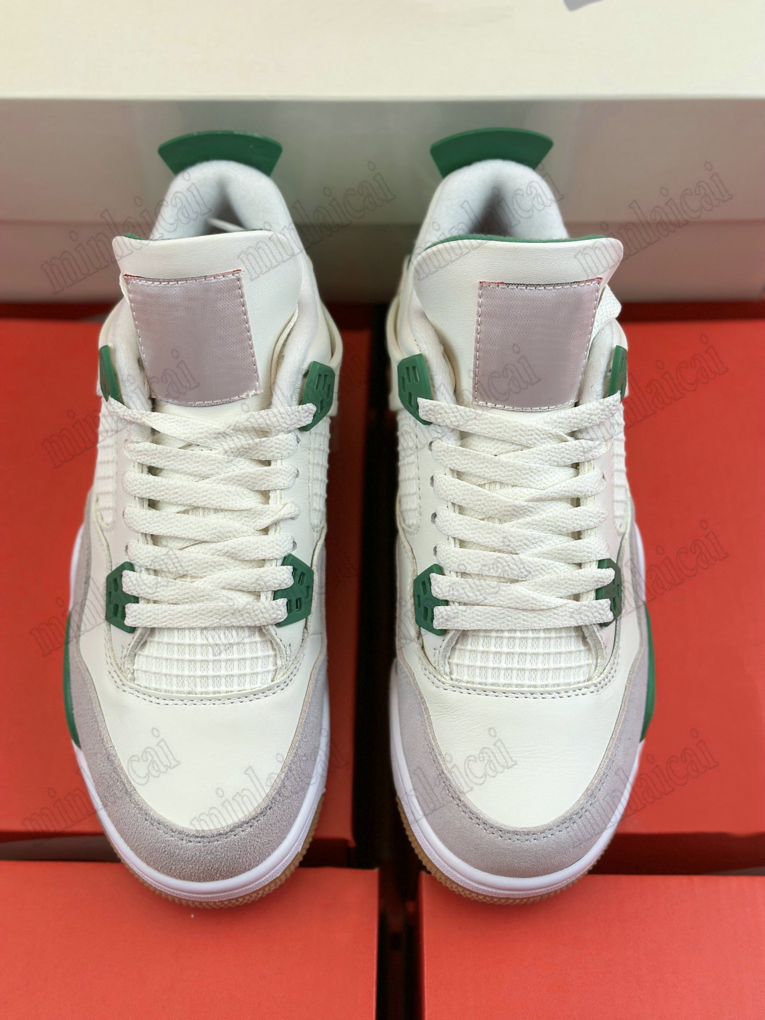 SB Jumpman x 4 Low Pine Green Designer 4s Basketball Shoes Dunks Skate Shoes Leather Suede Trainer Sports Sneakers For Women, 01
SB Jumpman x 4 Low Pine Green Designer 4s Basketball Shoes Dunks Skate Shoes Leather Suede Trainer Sports Sneakers For Women, 01