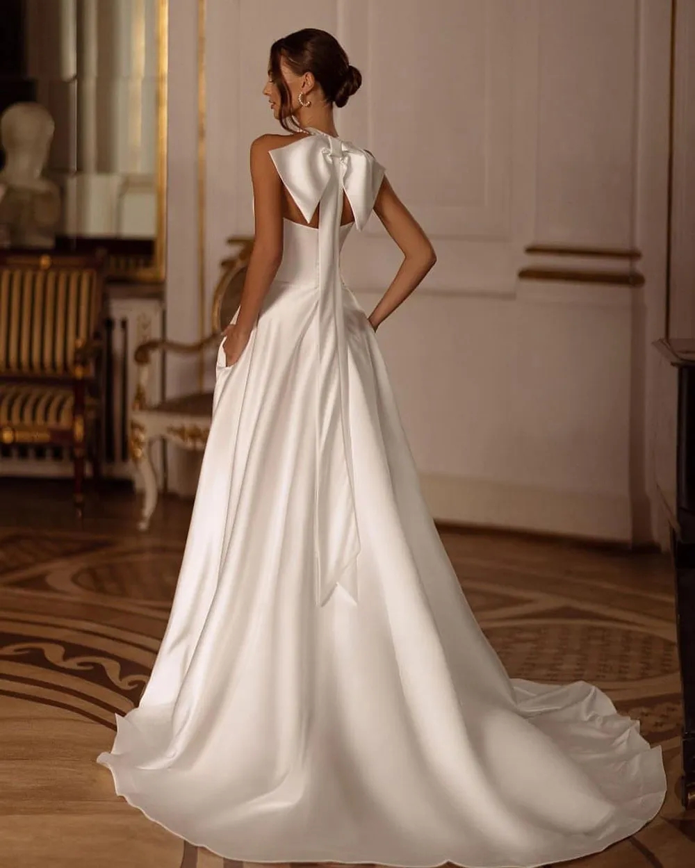 Modern A-Line Wedding Dress Halter Neck Bow Sexy Side Split Satin Bride Gowns Robe De Mariage Casamento Vestidos De Novia 0528