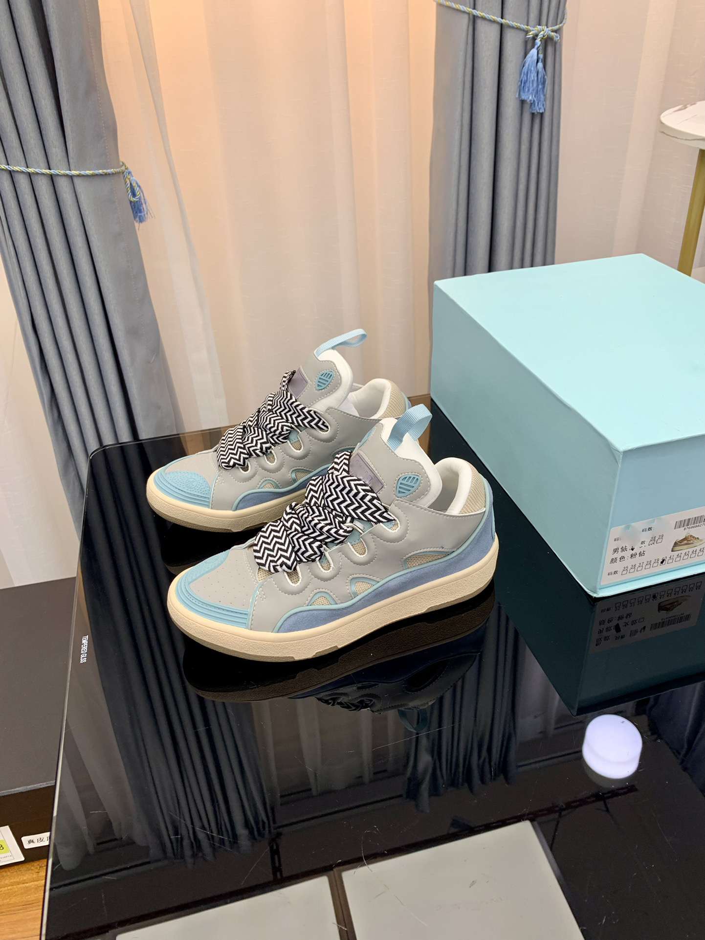 Dress Shoes Designer Lanvins Bread Shoes New Forrest Gump Sports Womens Couple Casual Versatile Mens Sneakers, Ice blue
Dress Shoes Designer Lanvins Bread Shoes New Forrest Gump Sports Womens Couple Casual Versatile Mens Sneakers, Ice blue