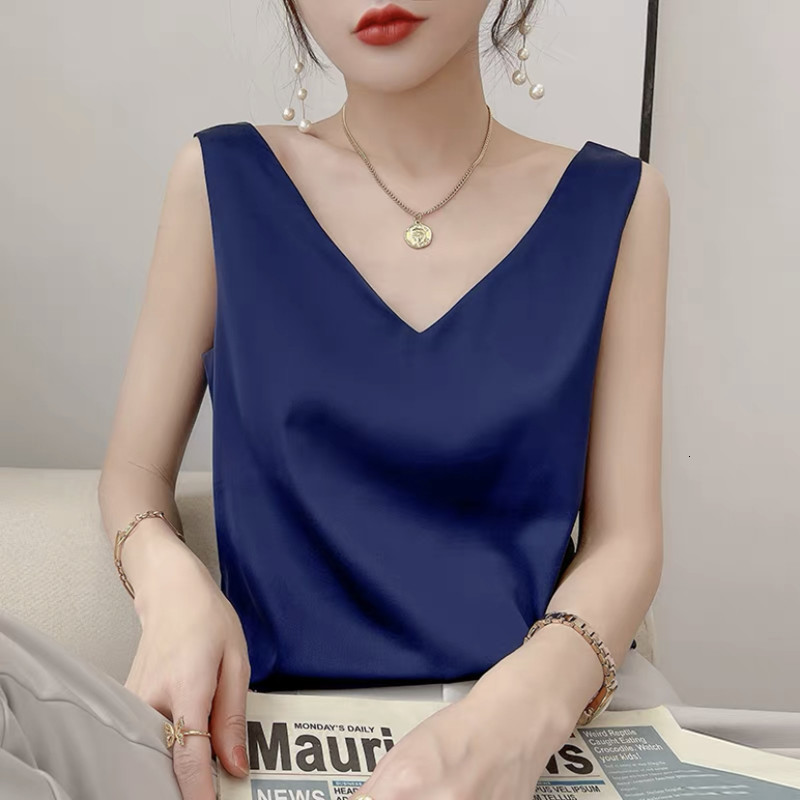 Camisoles Tanks Acetate Satin Camisol Women's V-neck Silk Satin Tank Top Elegant Wild Avocado Green White Black Can Women's Crop Top 230408