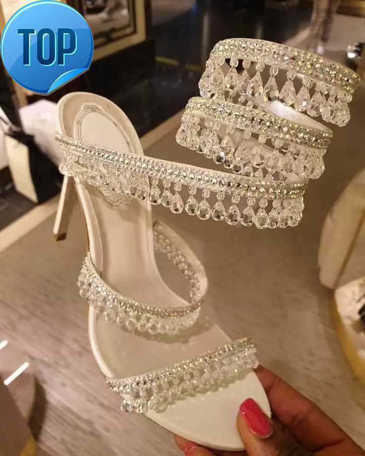 Stiletto heel Sandals Rene Caovilla Luxury Designer Crystal lamp pendant Rhinestone twining foot ring high ed womens shoes narrow band 10CM Sandal 35-43heHG
Stiletto heel Sandals Rene Caovilla Luxury Designer Crystal lamp pendant Rhinestone twining foot ring high ed womens shoes narrow band 10CM Sandal 35-43heHG