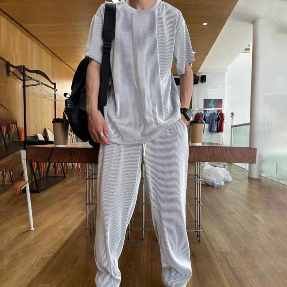 Men's Tracksuits Summer Track and Field Suit Set Men's Solid Ice Silk Dress Short Sleeve Top Long Pants Loose Sweatwear Casual Wear ropa hom